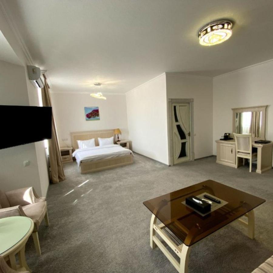 Alexander Hotel Samarkand Eksteriør bilde