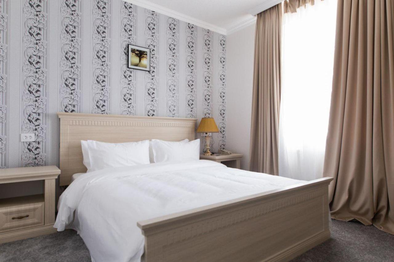 Alexander Hotel Samarkand Eksteriør bilde