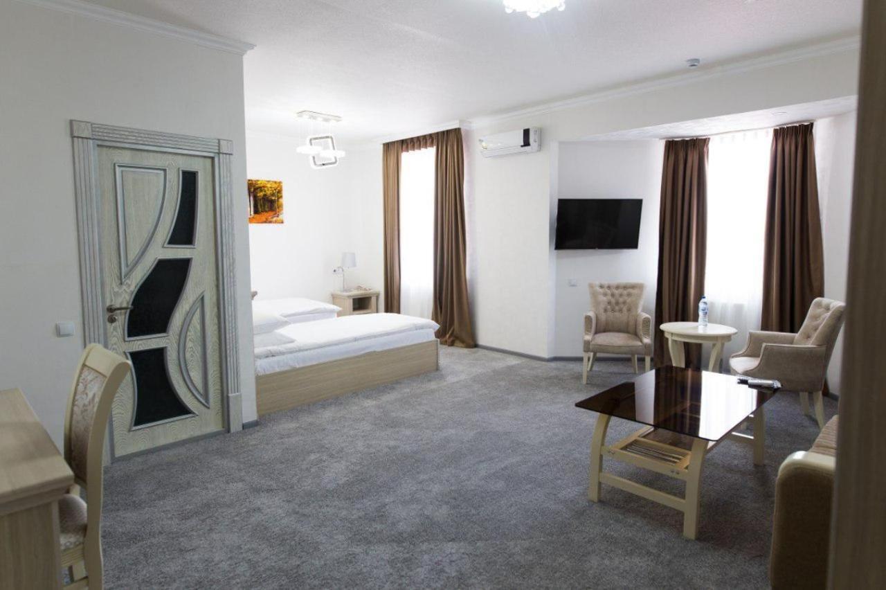 Alexander Hotel Samarkand Eksteriør bilde