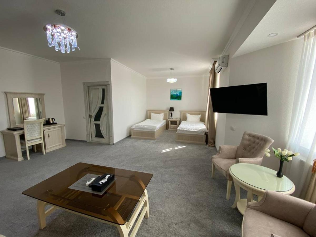Alexander Hotel Samarkand Eksteriør bilde